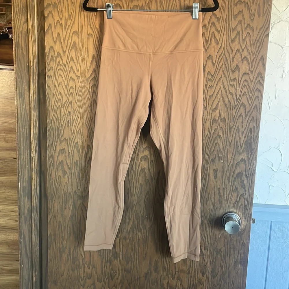 lululemon‎ Align™ High Rise - Picture 2 of 6